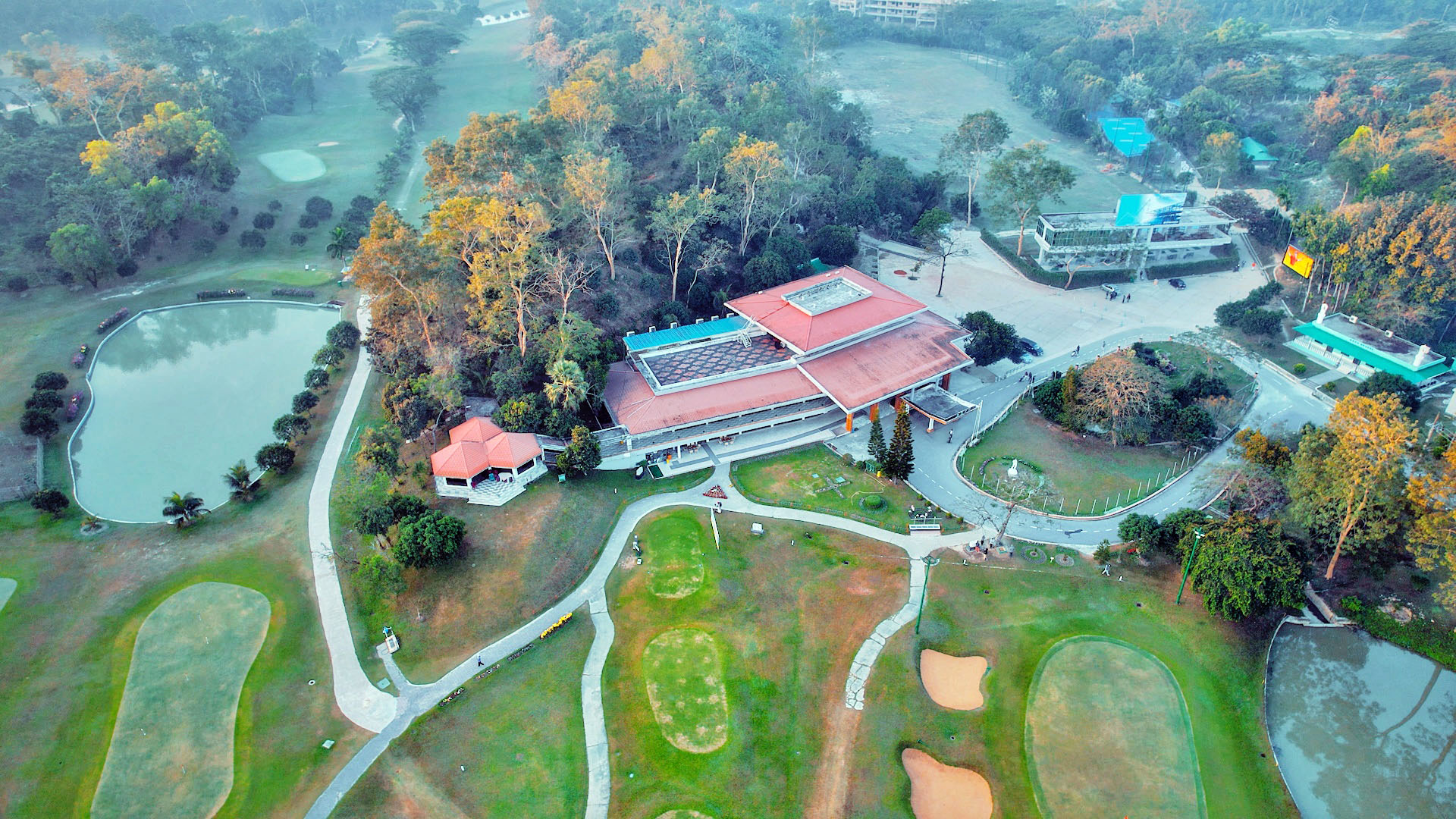 Beyond the Greens Why True Country Clubs Haven’t Taken Root in Bangladesh