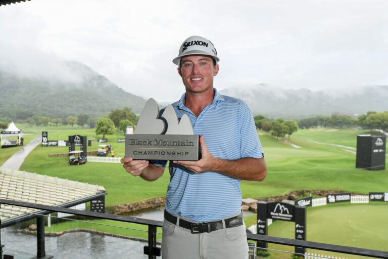 861 Defeats Catlin to Win First Asian Tour