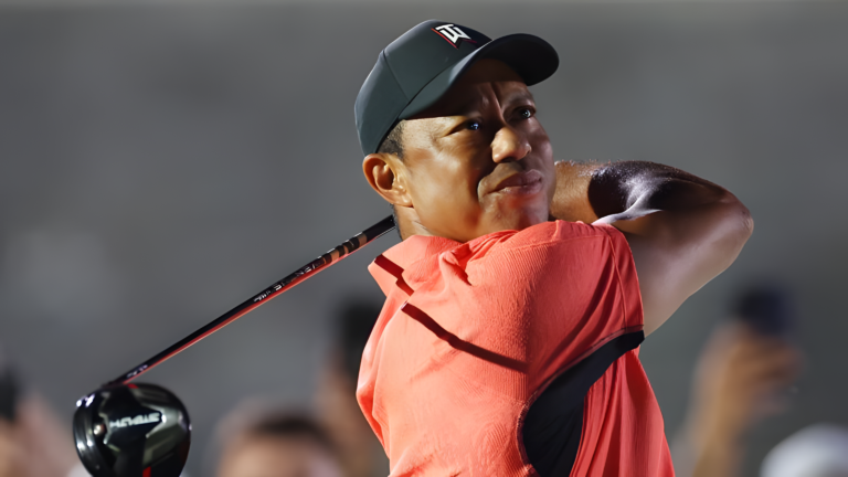 Tiger Woods Announces Return to Golf at PNC Championship