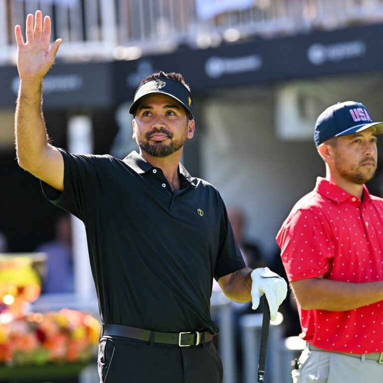 who plays with who at the presidents cup