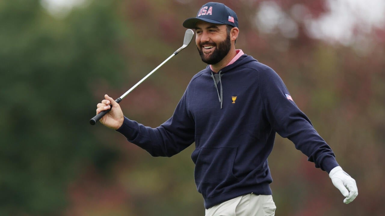 Scottie Scheffler has won the PGA Tour Player of the Year